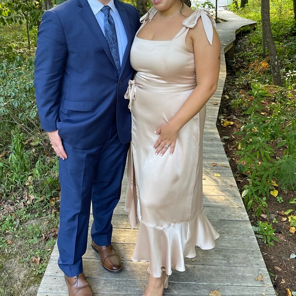 Show Me Your Mumu Satin Luxe Champagne Claire Midi Dress- worn once! - Picture 4 of 4